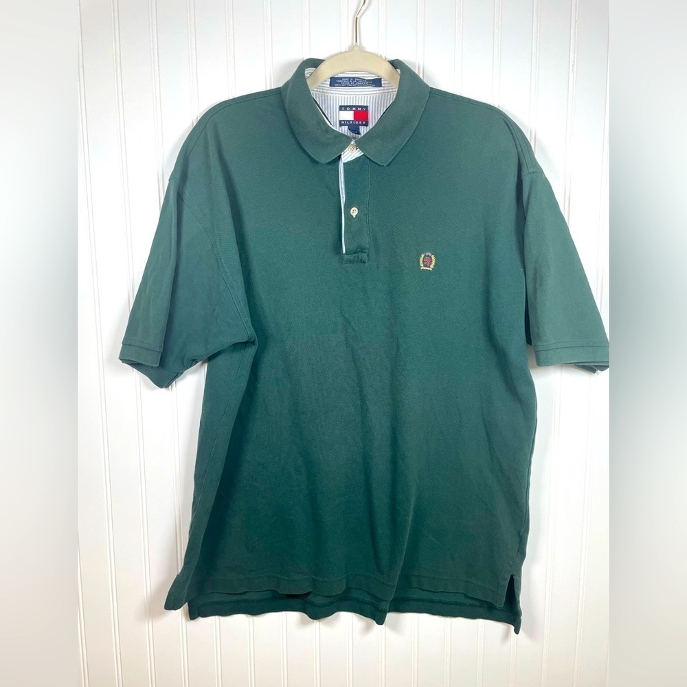 Men’s large vintage Tommy Hilfiger polo